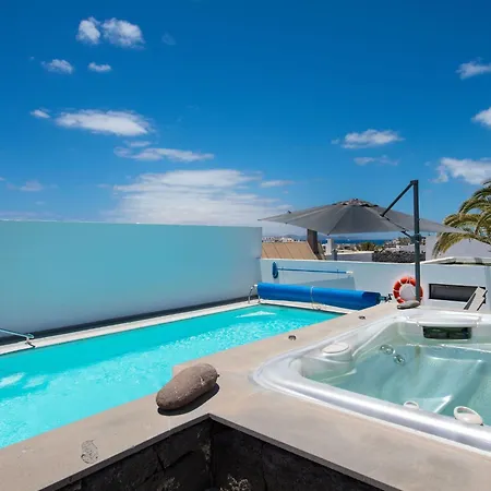 Mit Whirlpool By Interhome