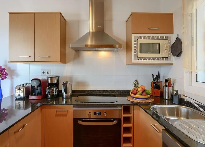 Mit Whirlpool By Interhome * 普拉亚布兰卡