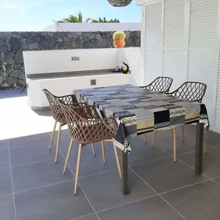 בית נופש Mit Whirlpool By Interhome